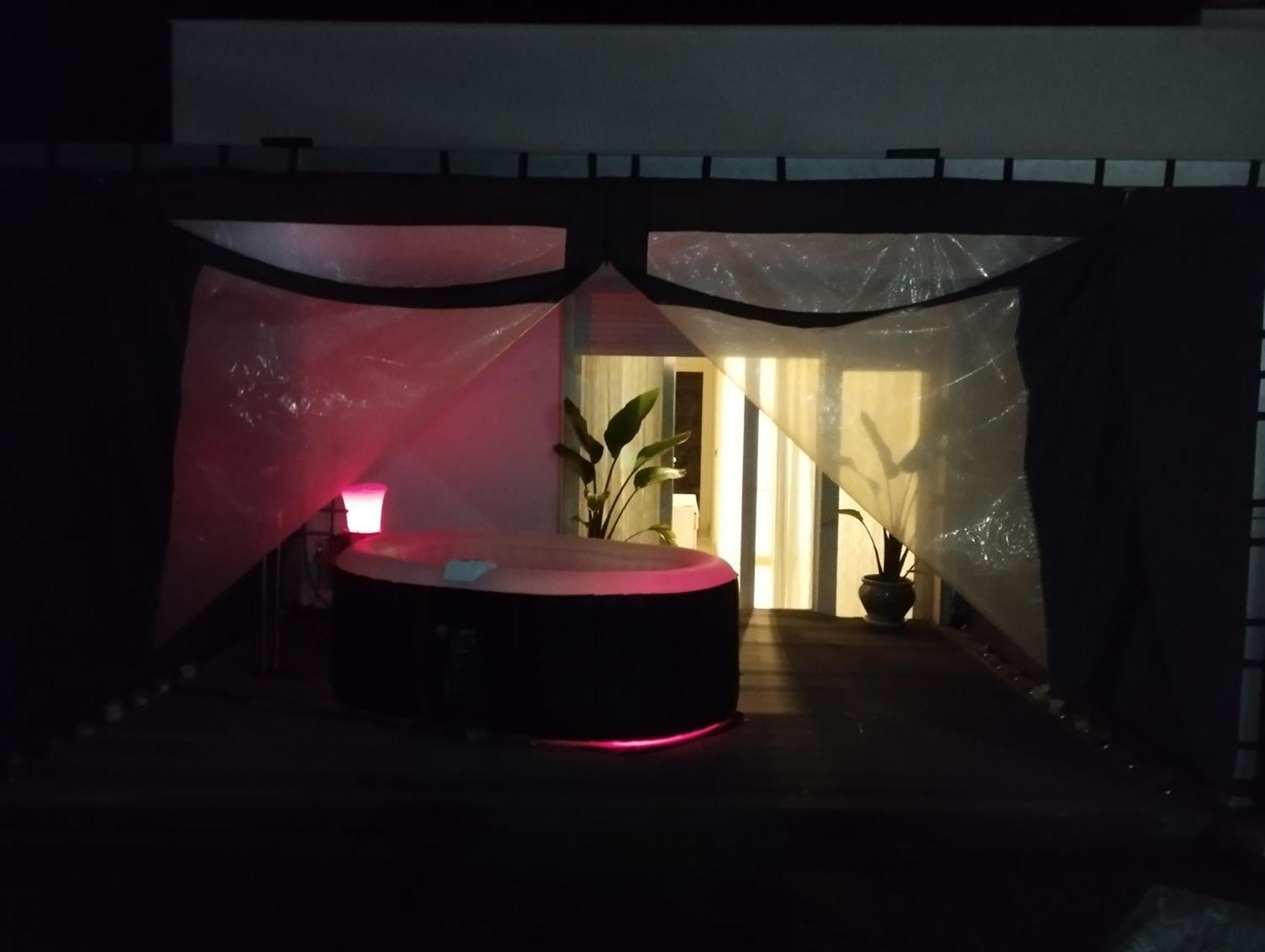 Atico Rilque, Apartamentos Independientes Con Jacuzzi Privado Y Terraza En 龙达 外观 照片